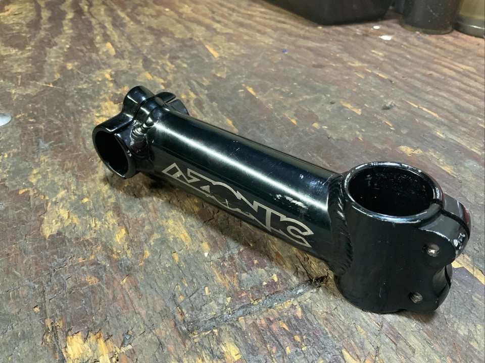 Azonic O.R.C. Stem 135mm 1 1/8 5 Degree 25.4 Gloss Black Nice Shape! - Image 4 of 4