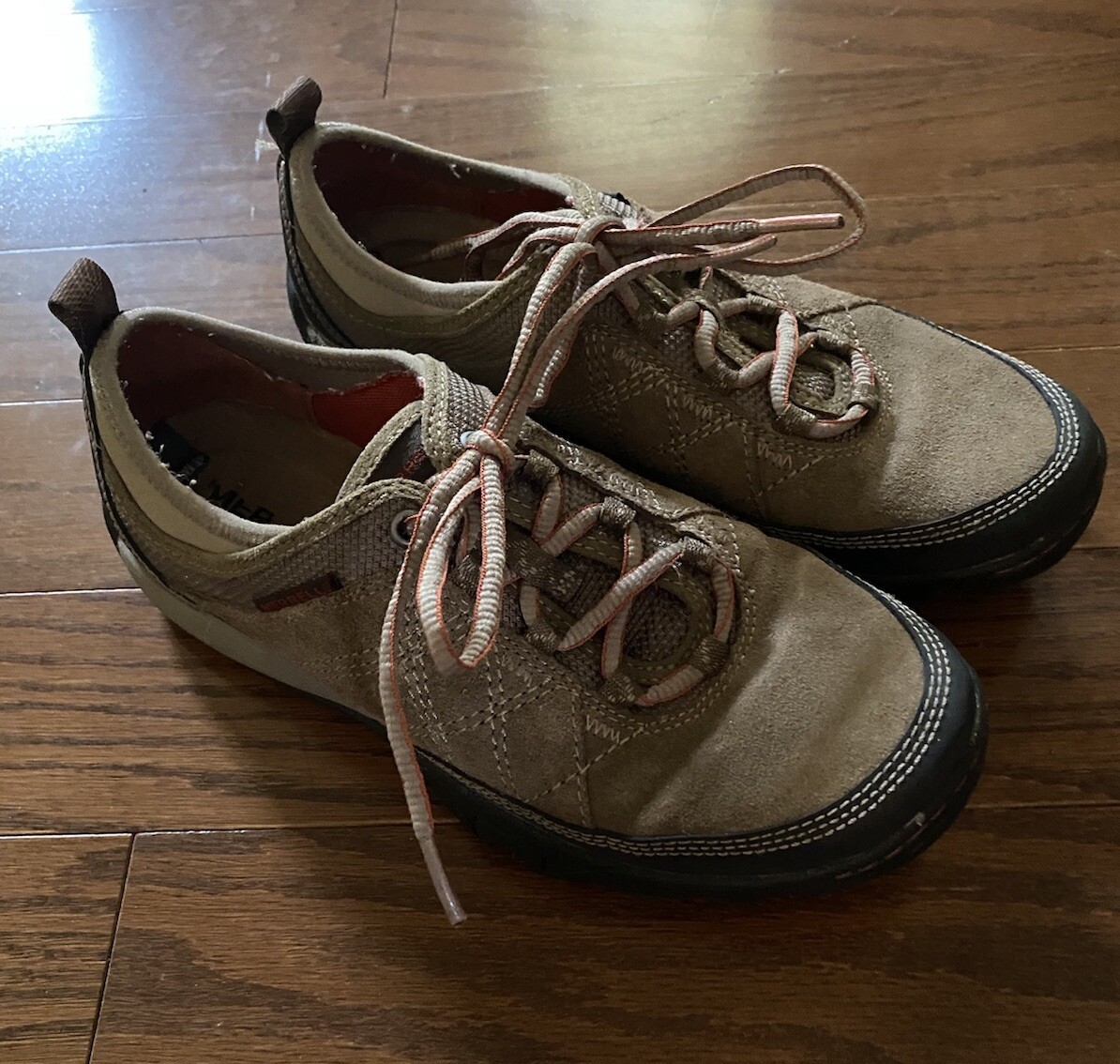 Scarpe da trekking Merrell Move Kangaroo da donna taglia 7 pelle scamosciata marrone pizzo J46584