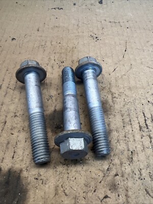 Caterpillar 3.4 Right Motor Mount Bolts Hardware 4 Cylinder Diesel Engine