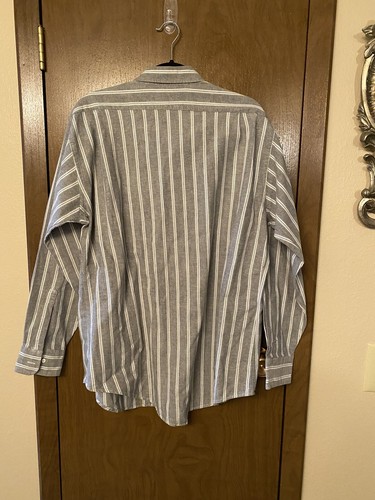 members only button down shirt in gray stripe size Large - Picture 5 of 5