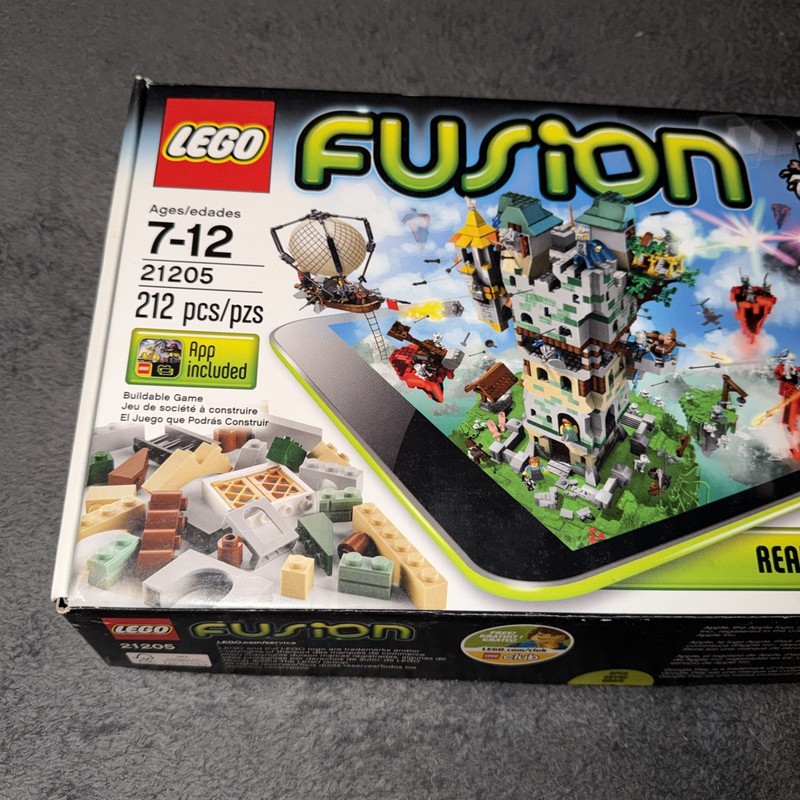 LEGO Fusion: Battle Towers (21205)