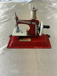 Vesta Sewing Machine | eBay