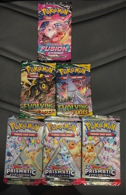 Pokémon TCG Booster Pack Bundle 2x Evolving Skies 3x Prismatic 1x Fusion Strike