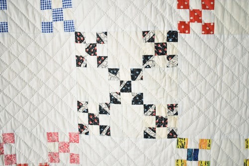 Vintage Double Nine Patch Antique Quilt, Mint Condition ~Signed & Dated "1964"! - Picture 13 of 22