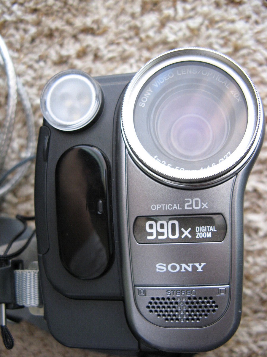 Sony Digital8 Handycam 100xズーム SONY DIGITAL 8 STEADYSHOT HANDYCAM CAMCORDER | eBay