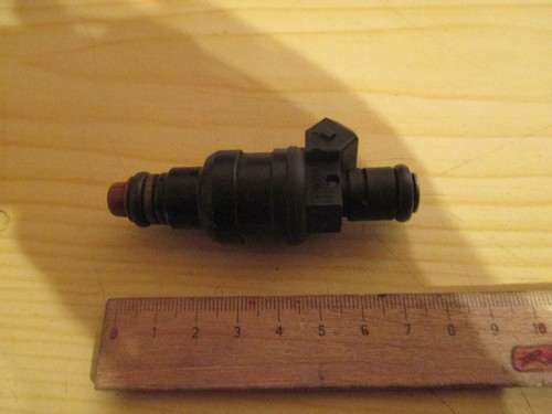 Einspritzventil Audi A4 B5 / A6 C4 VW Passat 3B 1,8l  ADR Nr. 058133551A Bosch