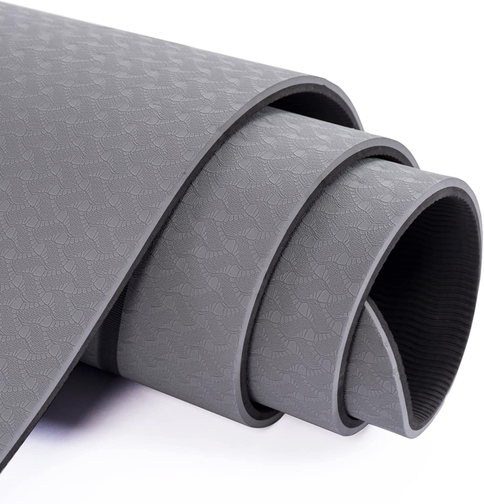 Eco-Friendly Non-Slip 1/4 Inch Thick Anti-Tear Yoga Mat for Pilates and Fitness Eco-Friendly Non-Slip 1/4 Inch Thick Anti-Tear Yoga Mat for Pilates and Fitness