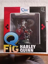 NIB Qmx Harley Quinn Q-fig Action Figure - LootCrate PLEASE SEE PIC'S