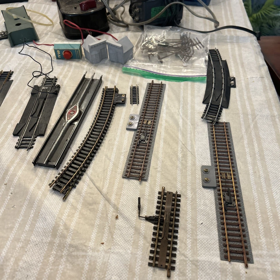 HO Scale TYCO Train Transformer Speed Control Lot Atlas Selector & More Vintage - Image 3 of 4