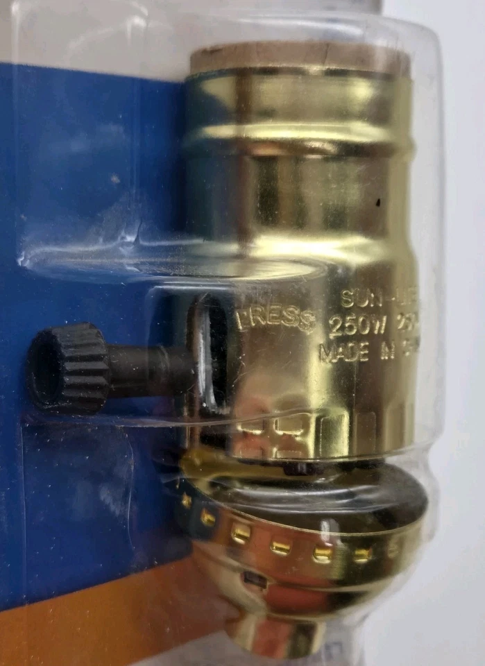 Interruptor de giro de enchufe de lámpara de 3 vías GE para ajustes de luz baja media alta 54372 Foto 4 de 4