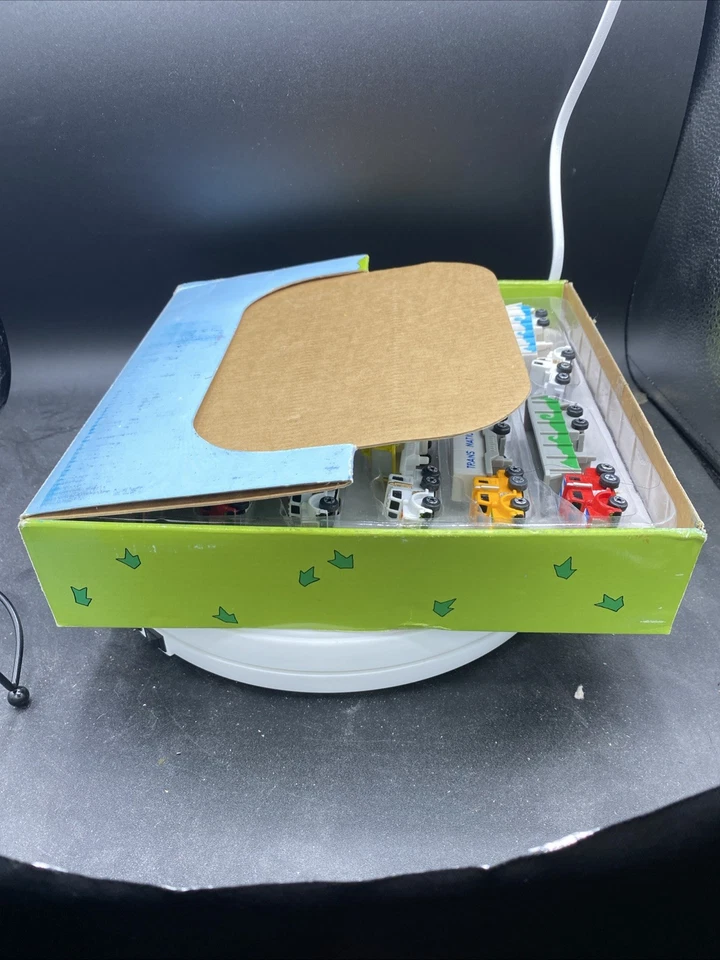 Remolque tractor semi camión The Freight Force de colección exhibición Russ Toys ¡Raro! Foto 3 de 4