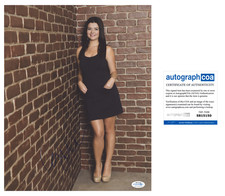 Casey Wilson Signed 11x14 Photo Happy Endings Penny Hartz ACOA #2