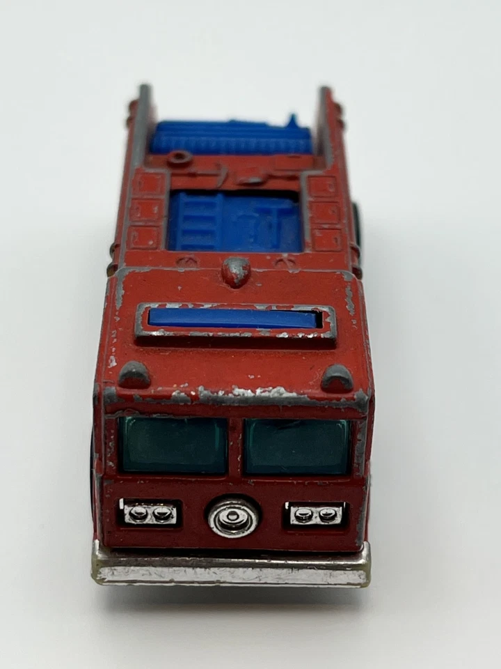 Hot Wheels Original Redline - 1976 Fire-Eater Firetruck - Image 3 of 4
