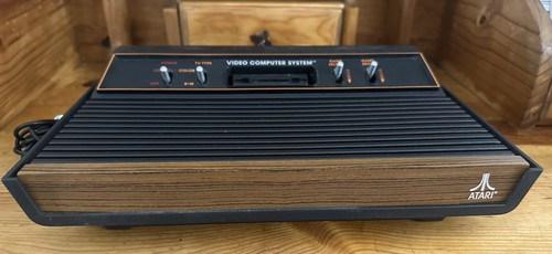 Atari 2600 Video Game Console Tested Works Original Vintage!  No Power Cord