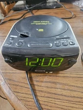 Vintage SONY DREAM MACHINE AM/FM ALARM CLOCK CD PLAYER TESTED