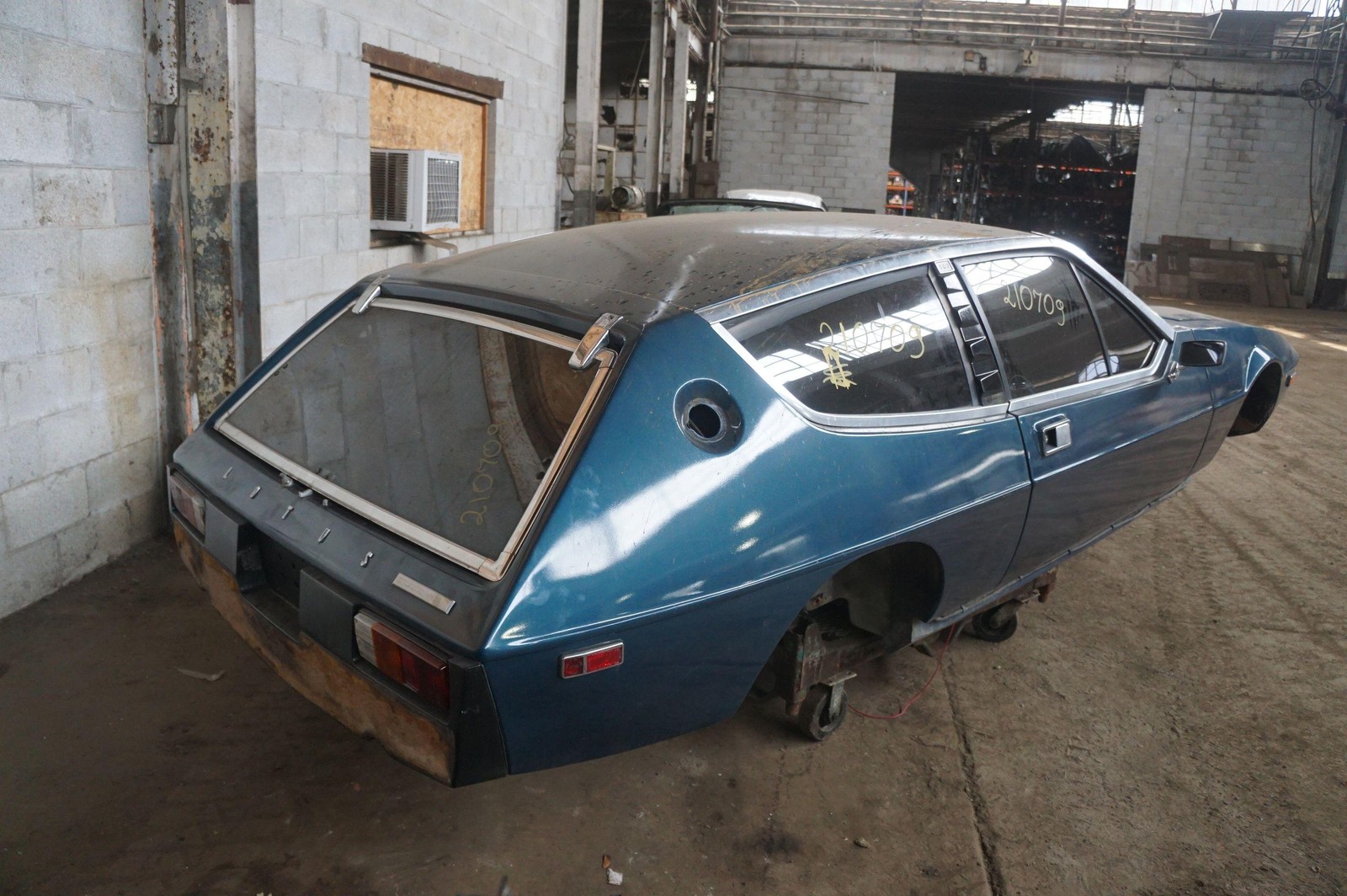 Local Pickup Only! Complete Shooting Brake Hatchback Body Shell Lotus Elite 1976