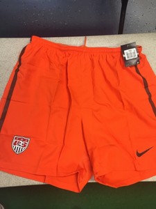 short nike hombre futbol