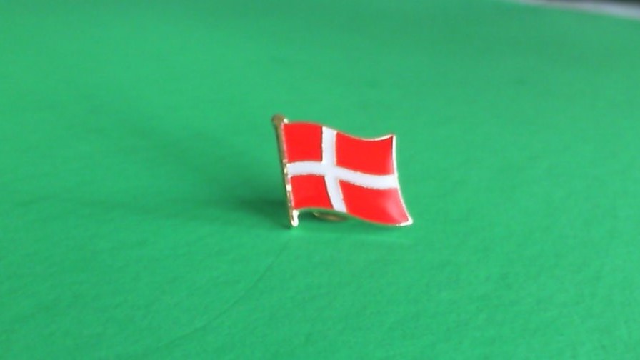 Denmark Danish Flag Pin Badge Tie Tack Lapel! New Copenhagen ...