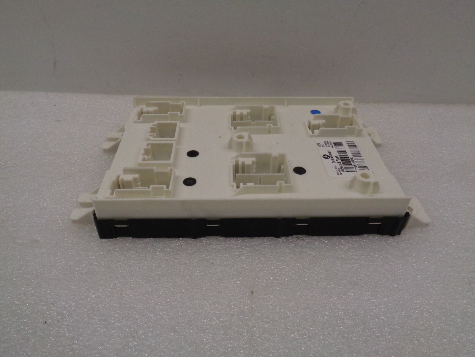 14-17 Maserati Ghibli BCM Body Computer Control Module 68226670AA OEM AK240283