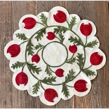 Primitive Gatherings Triumph Tulip Table Mat -  Wool