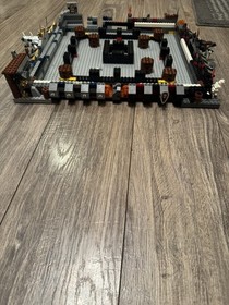 Lego Castle Chess Set 852293 Incomplete w/ Minifigs (used)