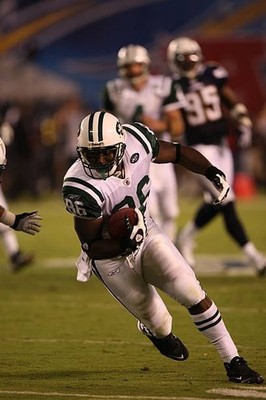 Tight End Chris Baker New York Jets runs the ball after a catch w- 2008 Photo