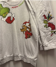 Dr. Seuss Grinch Graphic  Christmas Sweatshirt  M Crew Neck & pants 