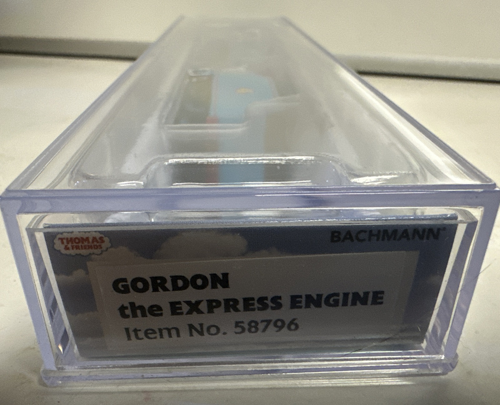 Bachmann N Scale Thomas & Friends Gordon Engine & Tender #58796
