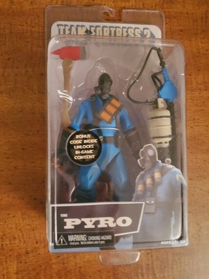 RARE NECA BLUE Ver. Team Fortress 2 Pyro Figure 18cm PVC Mint F/S