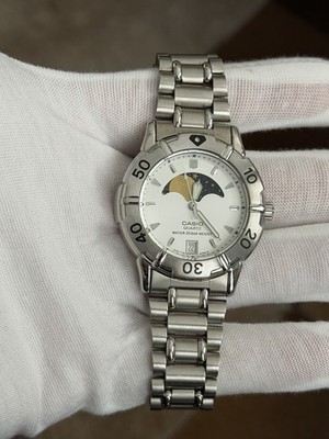 Rare Vintage Casio Moon Phase MD-717 Men s Quartz Sports Watch JDM 1980s