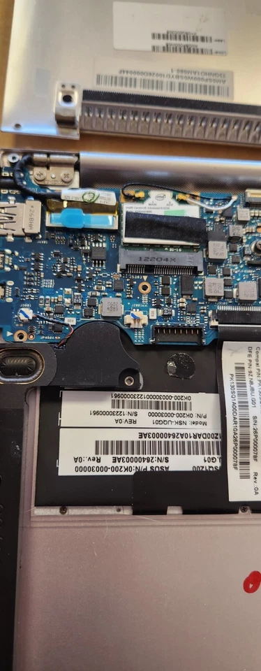 Asus zenbook ux31A laptop For Parts or Repair - Image 4 of 4
