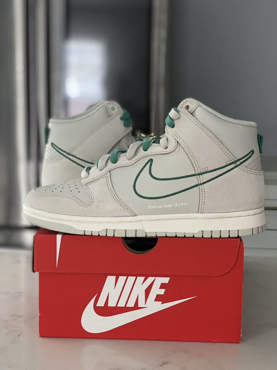 美品！NIKE DUNK HIGH SE FIRST USE 27cm Amazon.com | Nike Mens Dunk High SE DH0960 001 First Use - Green