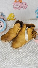 Vintage Minnetonka Papooshu Children's Moccasins