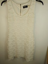 Guess Los Angeles Dress Size 2 Ivory