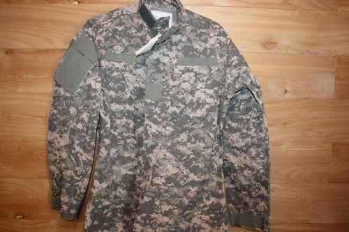 US Army Combat Uniform Coat Shirt FR ACU Cotton Blend UCP Size Small Long Neu mit Etikett
