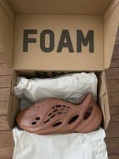 Yeezy Foam Runner Clay Red US12 Brand New
