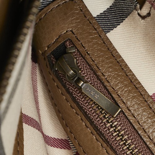 Bolso de Hombro BURBERRY Nova Check Bolso de Mano Mujer 【Usado】 - Imagen 6 de 8