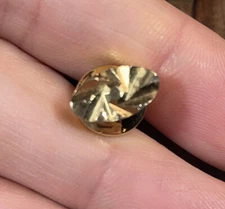 Vintage retro modern gold tone tie tack pin oval 