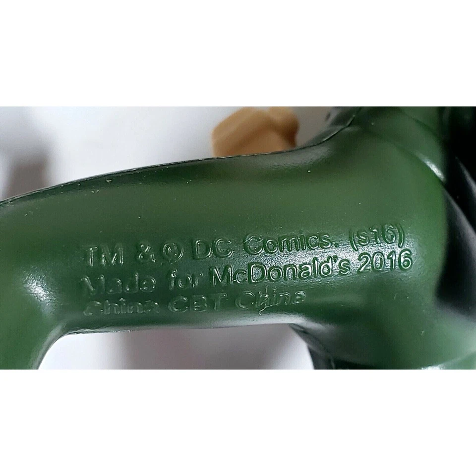 Lote de figuras de acción Batman Joker & Hammer 2 flechas verdes McDonald's Happy Meal Foto 4 de 4