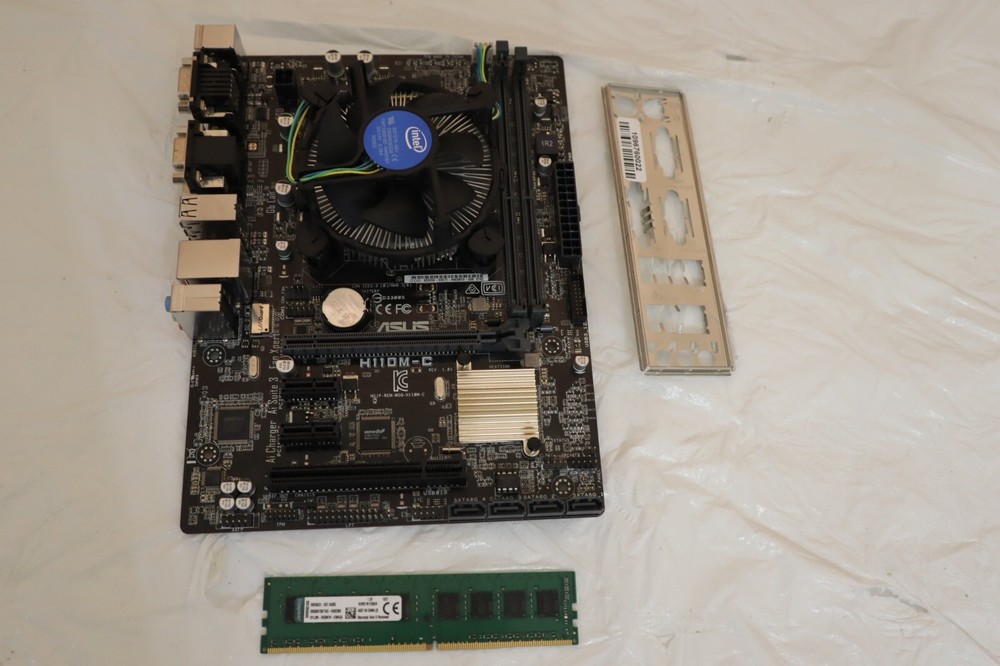 Asus H110M-C MicroATX LGA1151 Motherboard with i3-6100 CPU Fan RAM I/O Shield  