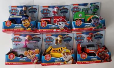 PAW Patrol Team Cruiser, Large Scale Vehicle with Exclusive Chase, Marshall, Skye, Rubble, Rocky & Zuma Action Figures, Toys for Boys & Girls Ages 3