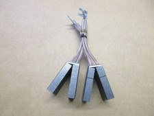 CZ CARBON DOUBLE CARBON DC MOTOR BRUSHES 1 1/2 X 3/8 X 1 3/4 E37 LOCOMOTIVE