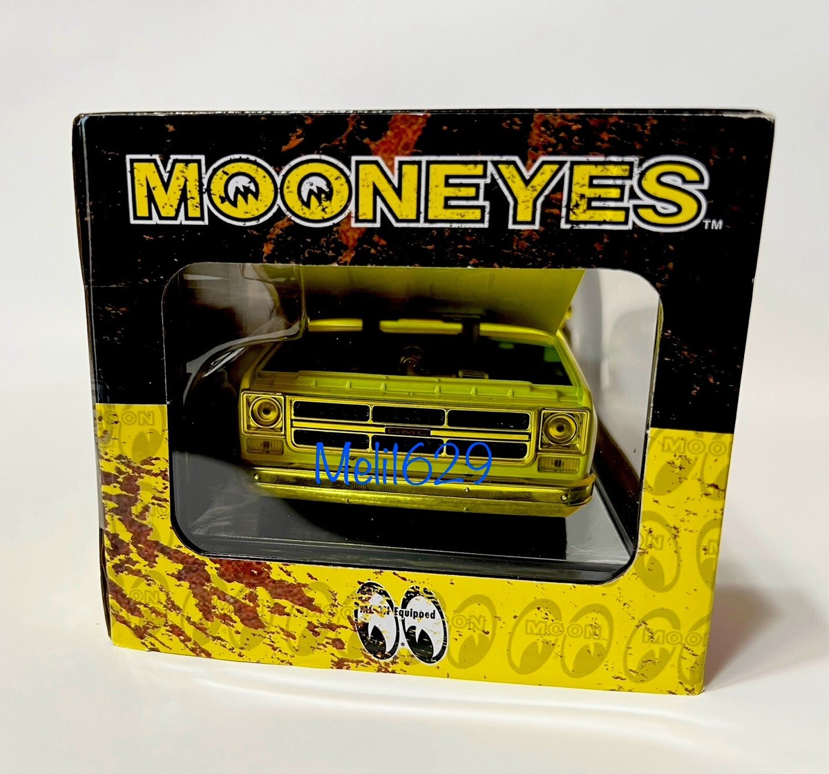 M2 Machines 1/24 (Chase) 1976 GMC Sierra Grande 15 Mooneyes