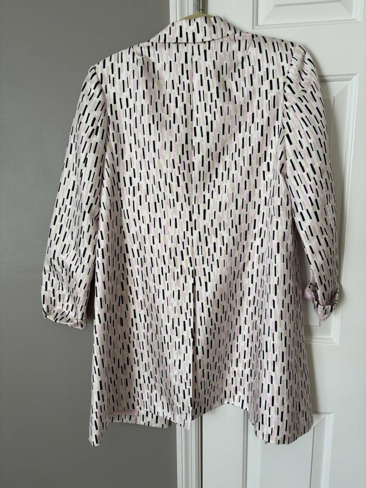 DStudio Women’s Geometric Pattern Mid-Length Jack… - image 5