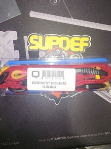 Q LLC G Sling Kentucky Biscuits Live Q or Die wrmfzy Bag Supdef 
