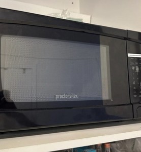 Proctor Silex 0.7 Cu Ft 700W Countertop Microwave Black Digital Timer Turntable