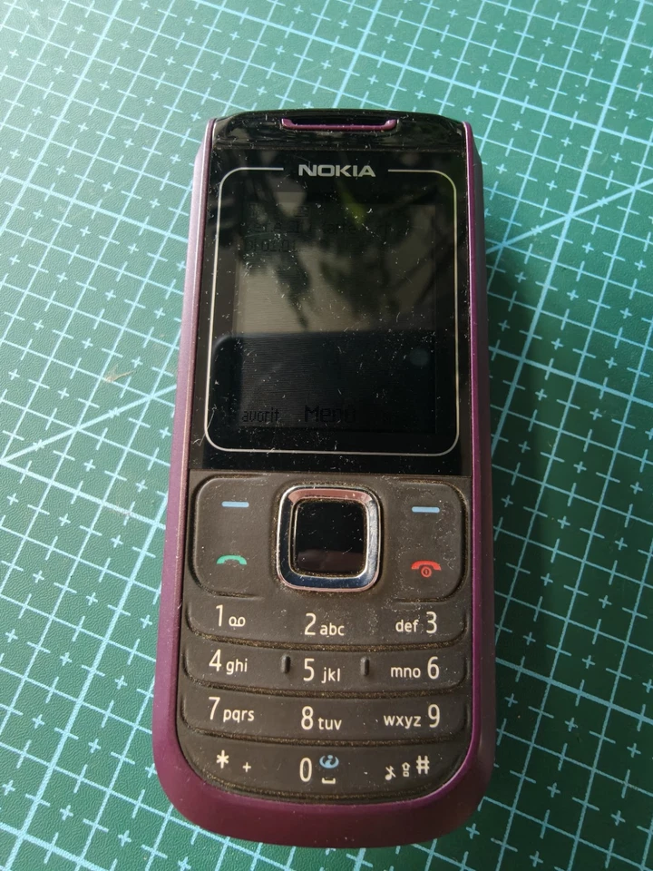 Nokia 1680 classic Violett Tastenhandy 2G Kamera Ohne Simlock Vintage Sammler - Bild 3 von 4