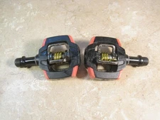 Crank Brothers Candy Road Bike Pedals MTB 9/16 Red  Black Clipless