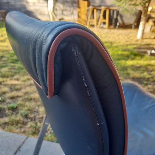 Soft Leather Accent Chair, Great Condition - Picture 4 of 4