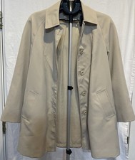 Vtg Women’s Mid Thigh Button Up Trench Beige Coat Made In USA Sz 12 Pre-Owned
